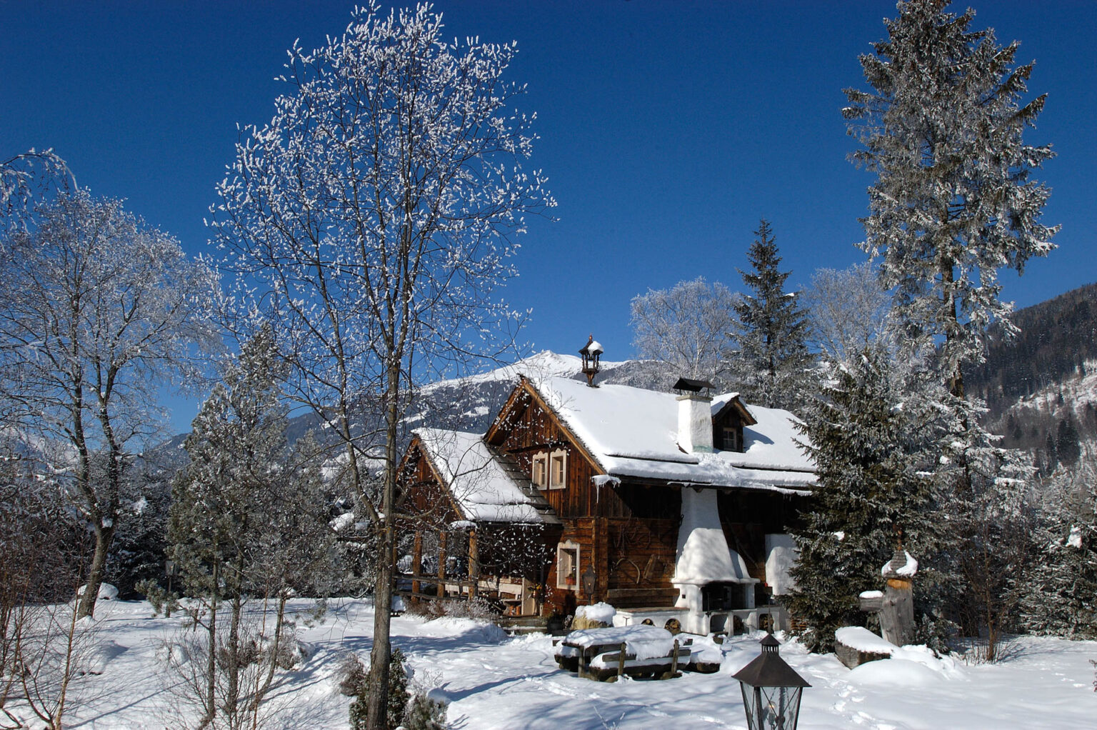 wastlwirt-wastlalm-winter-aussenansicht-01